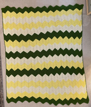 Vintage Afghan Throw Blanket Chevron Cottage Grandma Green Bay Packers Avocado